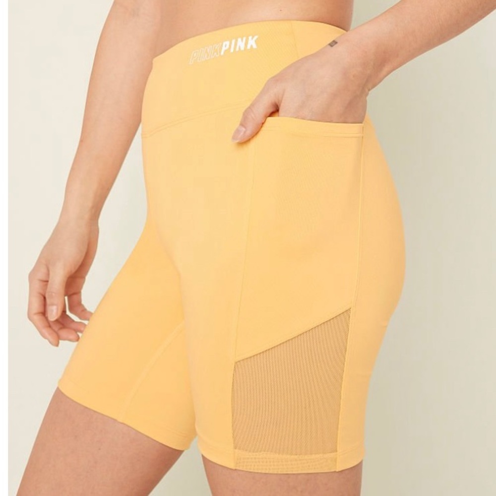 PINK Ultimate high waist 6” bike short with mesh